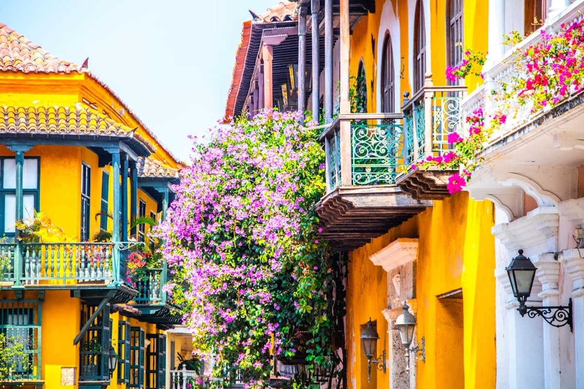 Cartagena: Where Vibrant Streets Meet Caribbean Breezes
